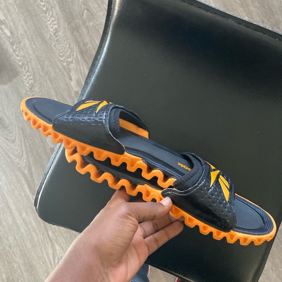 Reebok Zignano slides - Picture 5 of 7